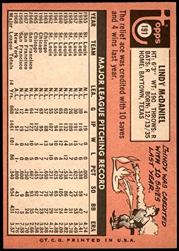 1969. Topps 191 Lindy McDaniel New York Yankees NM Yankees